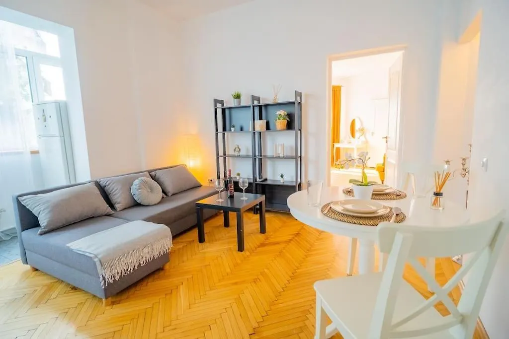 Stylishly Restored 1Br With Victorian Influence Bucharest 0*,